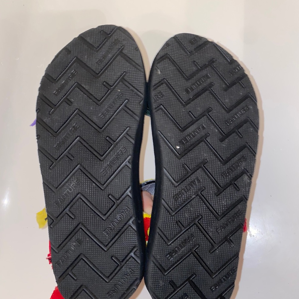 Sandals - Picture 4 of 5